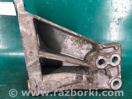 ФОТО Кронштейн крепления двигателя для Infiniti M25/M37/M56/Q70/M35H Киев