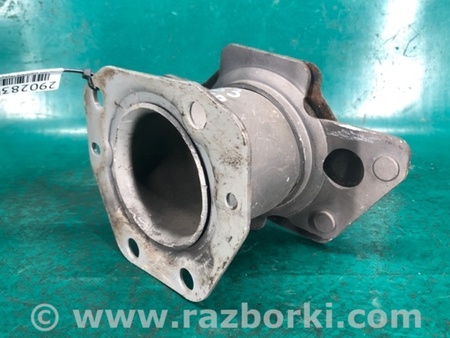 ФОТО Кронштейн усилителя заднего бампера для Infiniti M25/M37/M56/Q70/M35H Киев