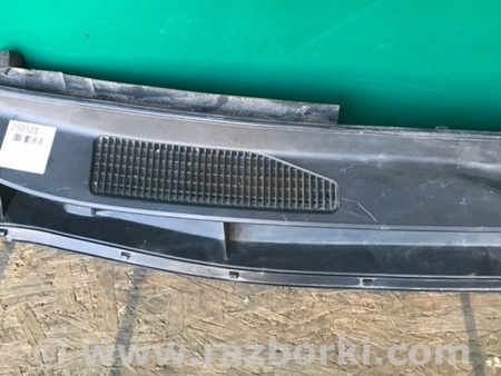 ФОТО Пластик под лобовое стекло (Жабо) для Toyota Land Cruiser Prado 150 Киев