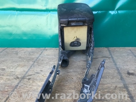 ФОТО Подлокотник для Toyota Land Cruiser Prado 150 Киев