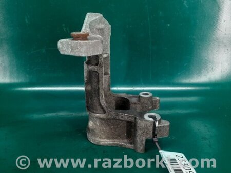 ФОТО Кронштейн ТНВД для Mazda CX-7 Киев