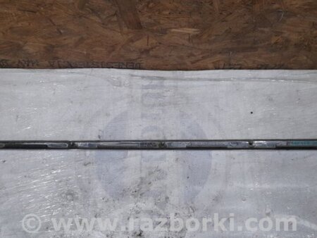 ФОТО Молдинги для Toyota RAV-4 (05-12) Киев