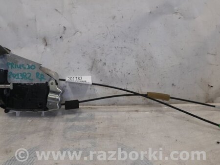 ФОТО Замок двери для Toyota Prius 30 (09-17) Киев