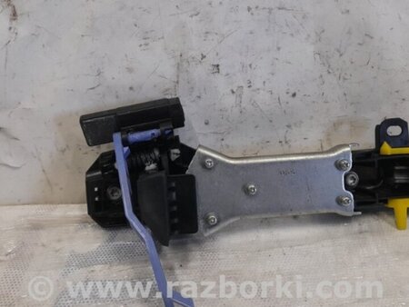 ФОТО Ручка двери для Toyota Prius 30 (09-17) Киев