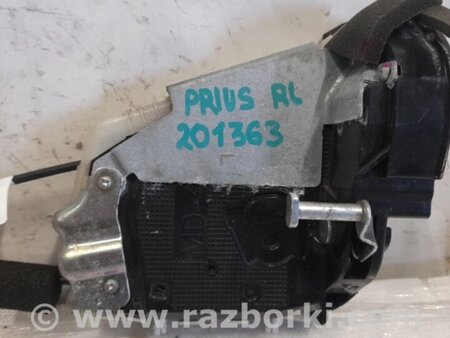 ФОТО Замок двери для Toyota Prius 30 (09-17) Киев