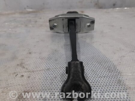 ФОТО Ограничитель двери для Toyota Prius 30 (09-17) Киев