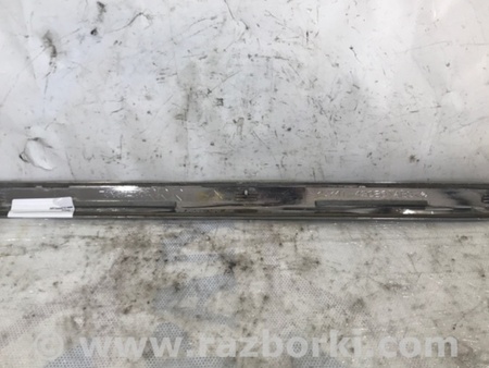 ФОТО Молдинги для Toyota RAV-4 (05-12) Киев