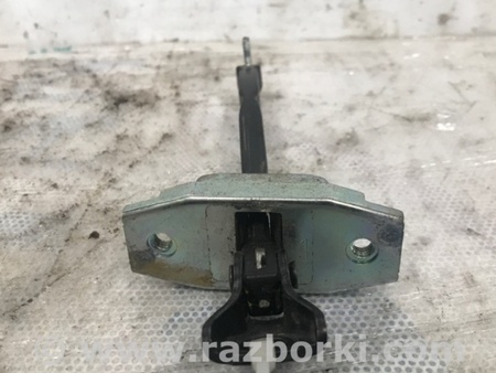 ФОТО Ограничитель двери для Toyota RAV-4 (05-12) Киев