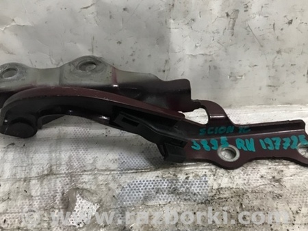ФОТО Петля капота для Scion tC (2005-2010) Киев