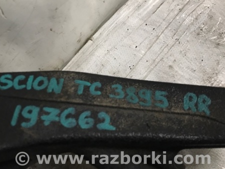 ФОТО Цапфа для Scion tC (2005-2010) Киев