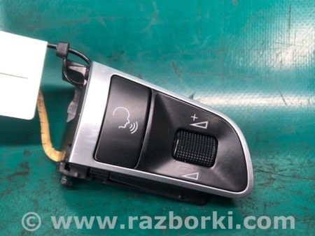 ФОТО Кнопки руля для Audi (Ауди) Q5 8R (04.2008-03.2017) Киев