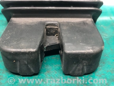 ФОТО Замок крышки багажника для Audi (Ауди) Q5 8R (04.2008-03.2017) Киев