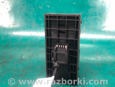 ФОТО Блок управления стеклоподъемником для Audi (Ауди) Q5 8R (04.2008-03.2017) Киев