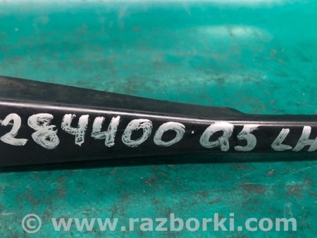 ФОТО Поводок дворника для Audi (Ауди) Q5 8R (04.2008-03.2017) Киев