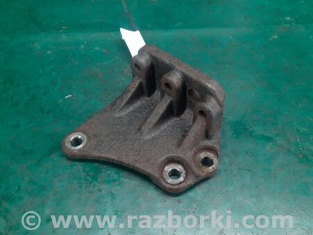 ФОТО Кронштейн крепления двигателя для Jeep Patriot (10-17) Киев