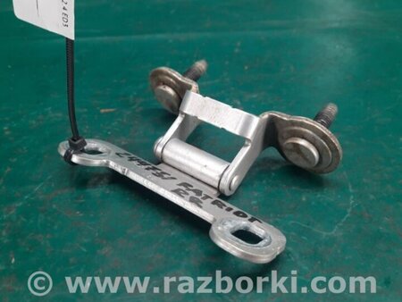 ФОТО Петля крышки багажника для Jeep Patriot (10-17) Киев