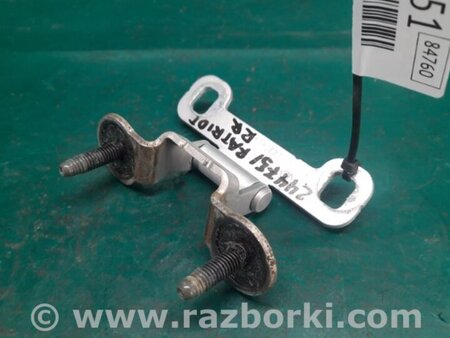 ФОТО Петля крышки багажника для Jeep Patriot (10-17) Киев