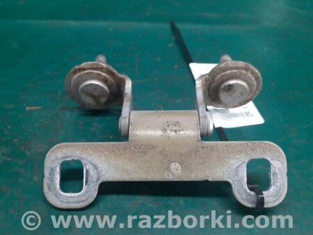 ФОТО Петля крышки багажника для Jeep Patriot (10-17) Киев