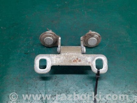 ФОТО Петля крышки багажника для Jeep Patriot (10-17) Киев