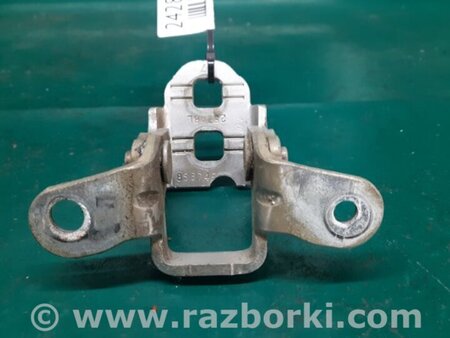 ФОТО Петля двери верхняя для Jeep Patriot (10-17) Киев
