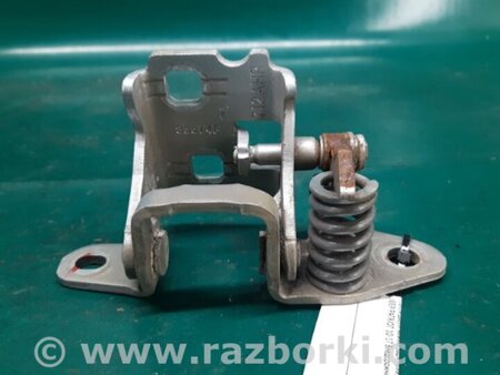 ФОТО Петля двери нижняя для Jeep Patriot (10-17) Киев