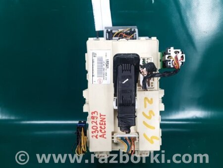 ФОТО Блок предохранителей салон для Hyundai ACCENT RB Киев