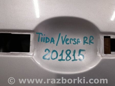 ФОТО Дверь для Nissan Tiida/Versa C11 Киев