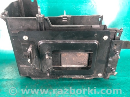 ФОТО Полка аккумулятора для Mazda 3 BL (2009-2013) (II) Киев