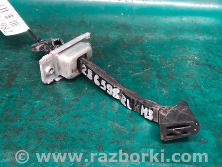 ФОТО Ограничитель двери для Mazda 3 BL (2009-2013) (II) Киев