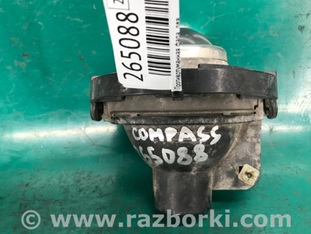ФОТО Противотуманная фара для Jeep Compass (06-15) Киев