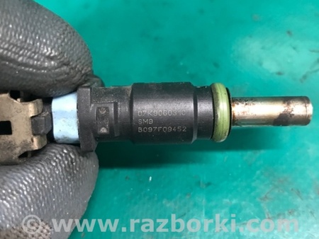ФОТО Форсунка топливная для Volkswagen Passat B7 (09.2010-06.2015) Киев