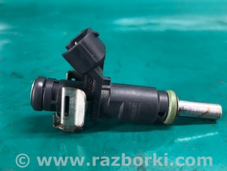 ФОТО Форсунка топливная для Volkswagen Passat B7 (09.2010-06.2015) Киев