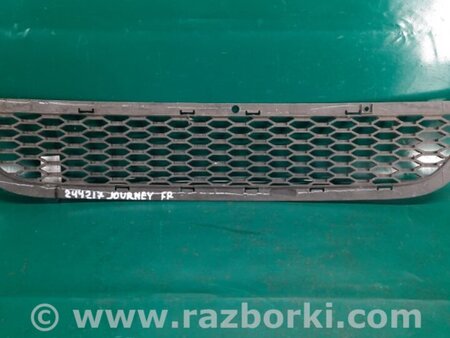 ФОТО Решетка переднего бампера для Dodge Journey (2011-2020) Киев