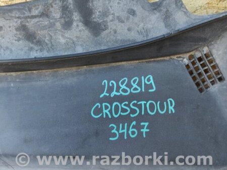 ФОТО Пластик под лобовое стекло (Жабо) для Honda Crosstour (2009-2015) Киев