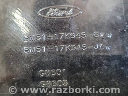 ФОТО Решетка переднего бампера для Ford Focus 3 (01.2010 - 03.2018) Киев