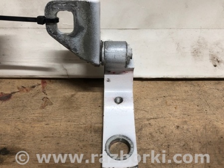 ФОТО Петля двери нижняя для Ford Focus 3 (01.2010 - 03.2018) Киев