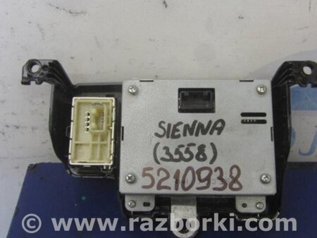 ФОТО Монитор для Toyota Sienna (11-16) Киев
