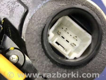 ФОТО Замок двери для Toyota Camry 50 XV50 (08.2011-11.2014) Киев