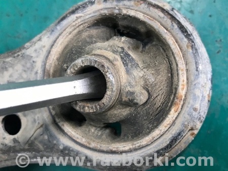ФОТО Рычаг передний нижний для Toyota Camry 50 XV50 (08.2011-11.2014) Киев