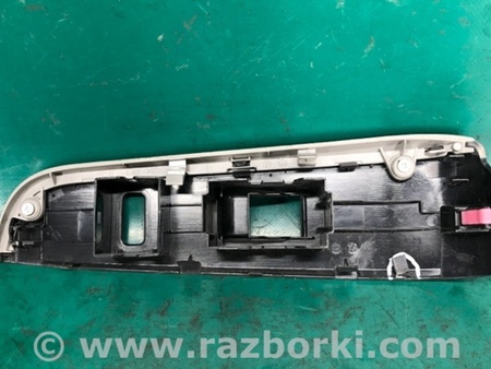 ФОТО Накладка кнопок стеклоподъемника для Toyota Camry 50 XV50 (08.2011-11.2014) Киев