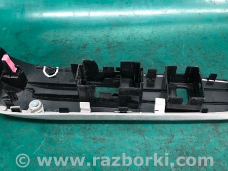 ФОТО Накладка кнопок стеклоподъемника для Toyota Camry 50 XV50 (08.2011-11.2014) Киев