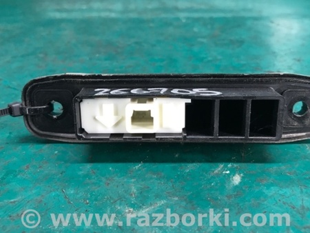 ФОТО Кнопка открывания багажника наружная для Toyota Camry 50 XV50 (08.2011-11.2014) Киев