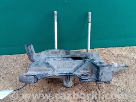 ФОТО Кронштейн компрессора кондиционера для Toyota Camry 50 XV50 (08.2011-11.2014) Киев