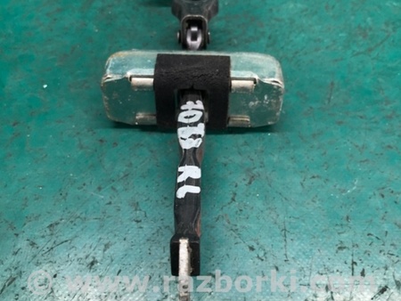 ФОТО Ограничитель двери для Toyota Camry 50 XV50 (08.2011-11.2014) Киев