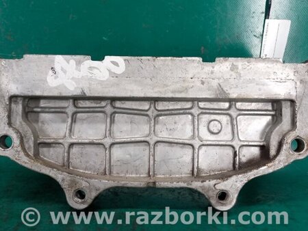 ФОТО Кронштейн крепления КПП для Jeep Grand Cherokee (11-22) Киев