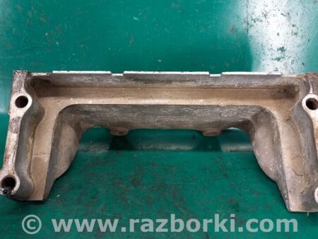 ФОТО Кронштейн крепления КПП для Jeep Grand Cherokee (11-22) Киев