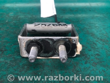 ФОТО Петля крышки багажника для Nissan Rogue (08-14) Киев