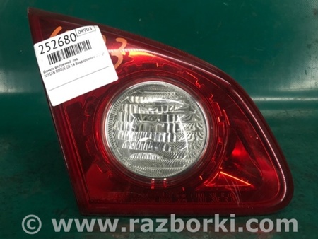 ФОТО Фонарь задний внутренний для Nissan Rogue (08-14) Киев