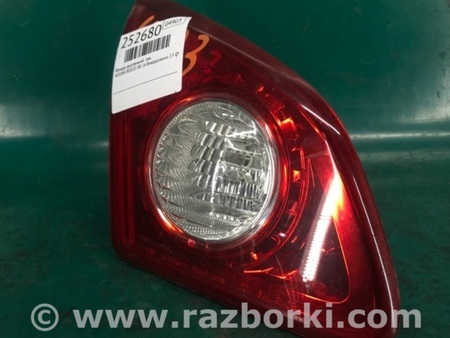 ФОТО Фонарь задний внутренний для Nissan Rogue (08-14) Киев