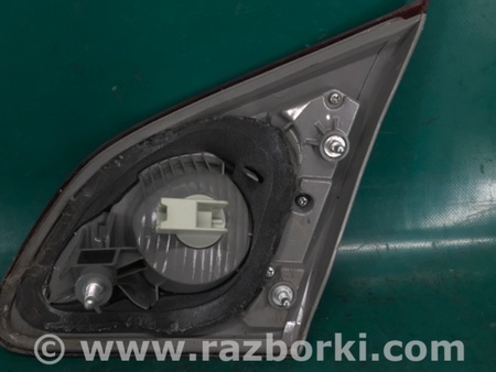 ФОТО Фонарь задний внутренний для Nissan Rogue (08-14) Киев